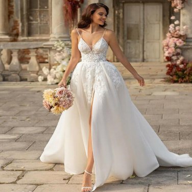 Spaghetti Straps Boho Wedding Dress Sexy V Neck Backless Beach Bridal Dresses