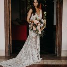 Boho Beach Wedding Dresses Spaghetti Straps Delicate Lace Side Slit Champagne Lining Bridal Gowns
