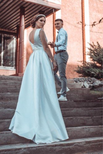 Boho Satin Wedding Dresses A-Line Scoop Sweep Train Bodice Bridal Dress Wedding Gowns