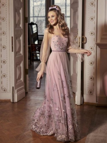 Evening Dresses Long Sleeves Lace Appliques Prom Gowns