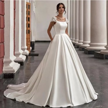 Vintage A-Line Wedding Dresses Applique Capped Sleeves Pockets Ruched Satin Bridal Gowns
