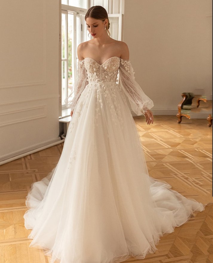 Elegant Boho Wedding Dresses A-line Sweetheart Puff Sleeves Appliques Tea-length Bridal Gowns