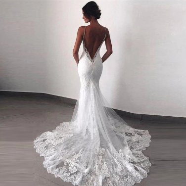 Sexy Backless Mermaid Wedding Dress  Spaghetti Straps Fashion V-Neck Bridal Gown