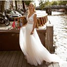 Bohemian Lace Wedding Dress V-Neck Appliques Floor Length Backless Tulle Brides Dress