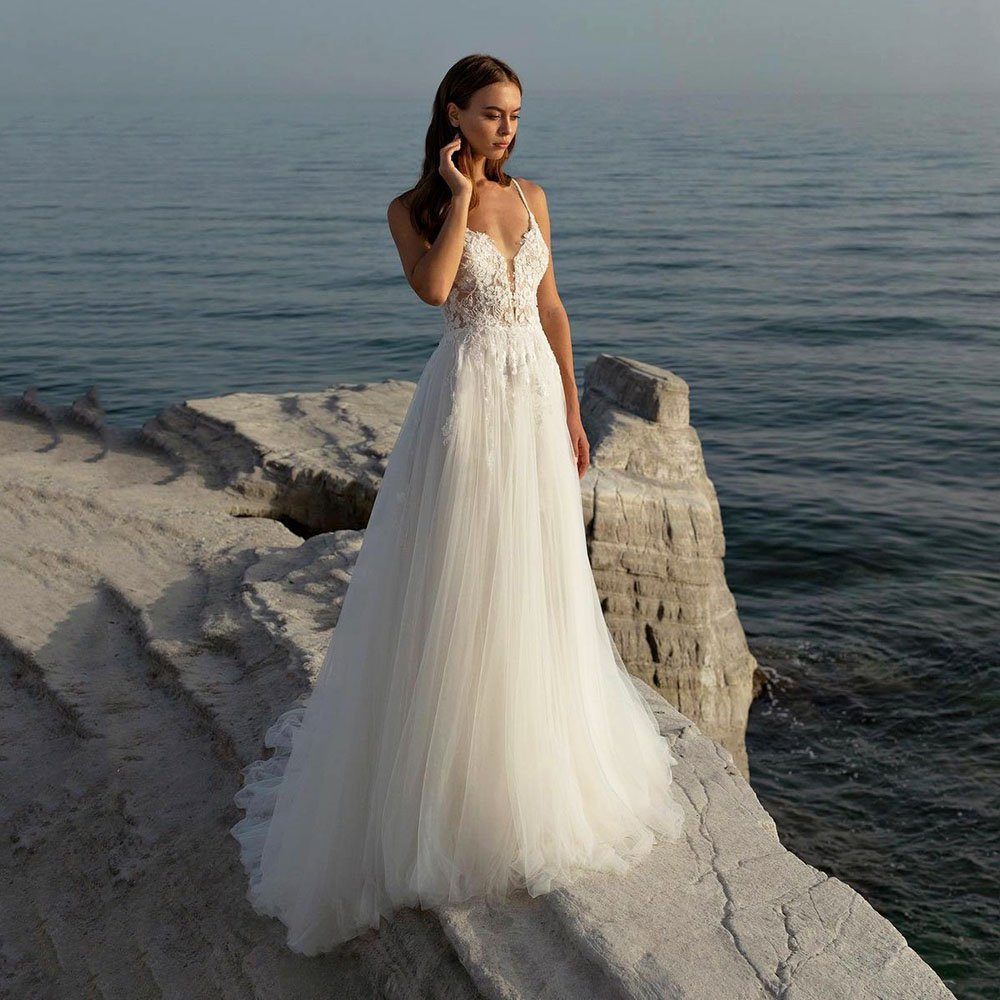 Boho Lace AppliquÃ© V-Neck Wedding Dress