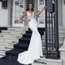V-Neck Mermaid Wedding Dresses Sleeveless Lace Backless Satin Cheap Vintage Long White Bridal Gown