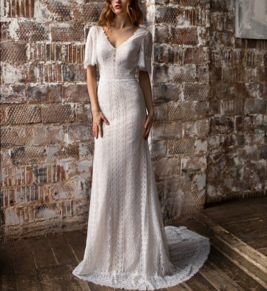 Elegant V-Neck Open Back Mermaid Short Sleeve Lace Bohemian Sweep Train Boho Wedding Dress