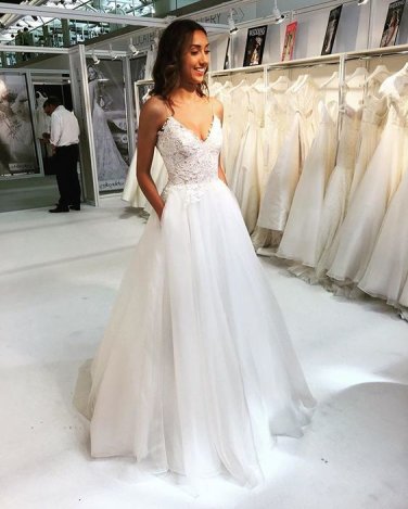 Fairy Ball Gown V Neck Lace White Wedding Dress