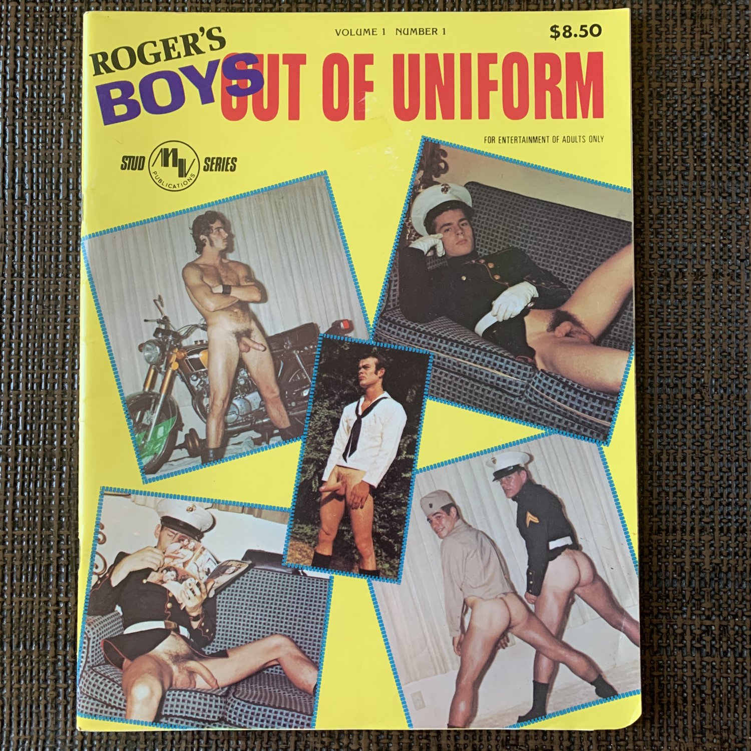 ROGER's BOYS OUT OF UNIFORM #1 (1970) MV STUD SERIES Gay Adult Military Male Nude Jocks Chicken