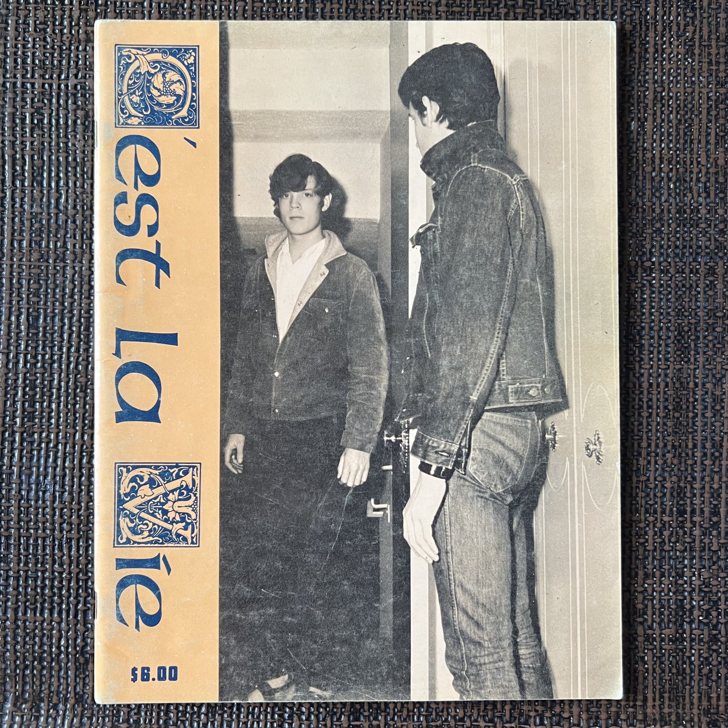 C'EST LA VIE (1967) Gay Sepia Artistic 18+ Photos Vintage Magazine Male Nudes Young Chicken