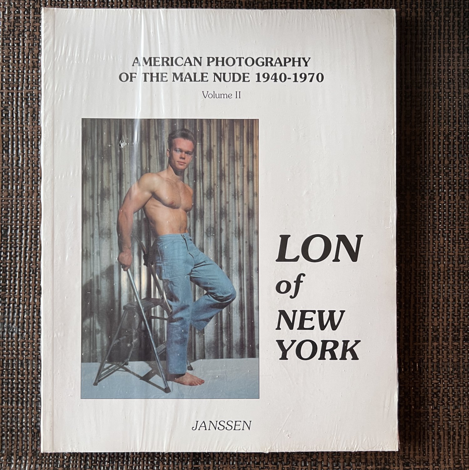 AMERICAN PHOTOGRAPHY of the MALE NUDE #2 (1996) LON OF NY Gay Queer Erotic Muscle Physique Photos