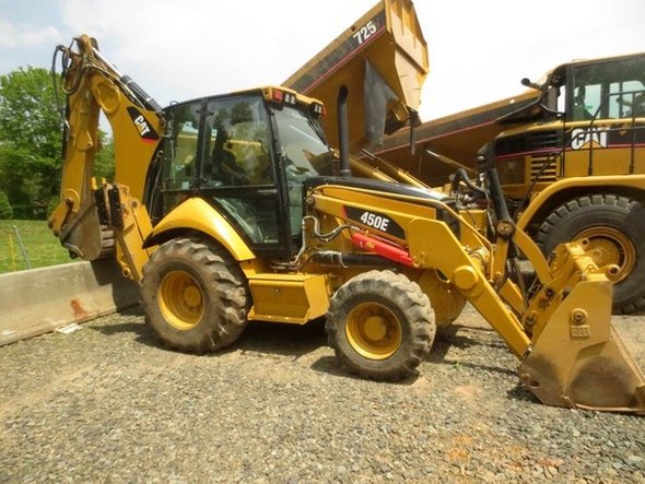 OPERATION & MAINTENANCE MANUAL - CATERPILLAR 450E BACKHOE LOADER SN EBL PDF DOWNLOAD