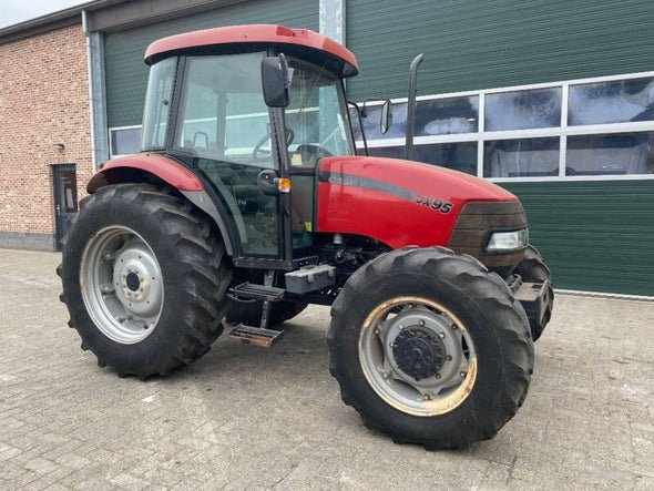 Case IH JX95 Straddle Mount Tractor Operator&acirc;��s Manual