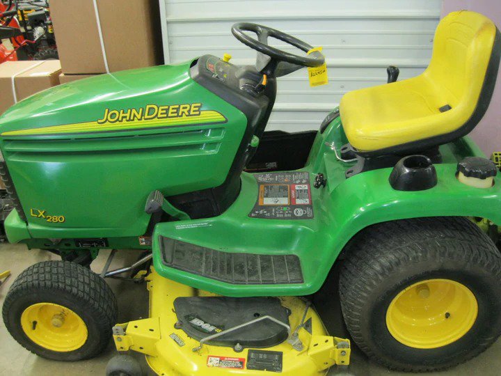 John Deere LX280, LX280AWS, LX289 Lawn Tractor Operation, Maintenance Manual TM2046