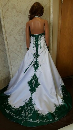 Halter-Neck Green Embroidered Wedding Dress