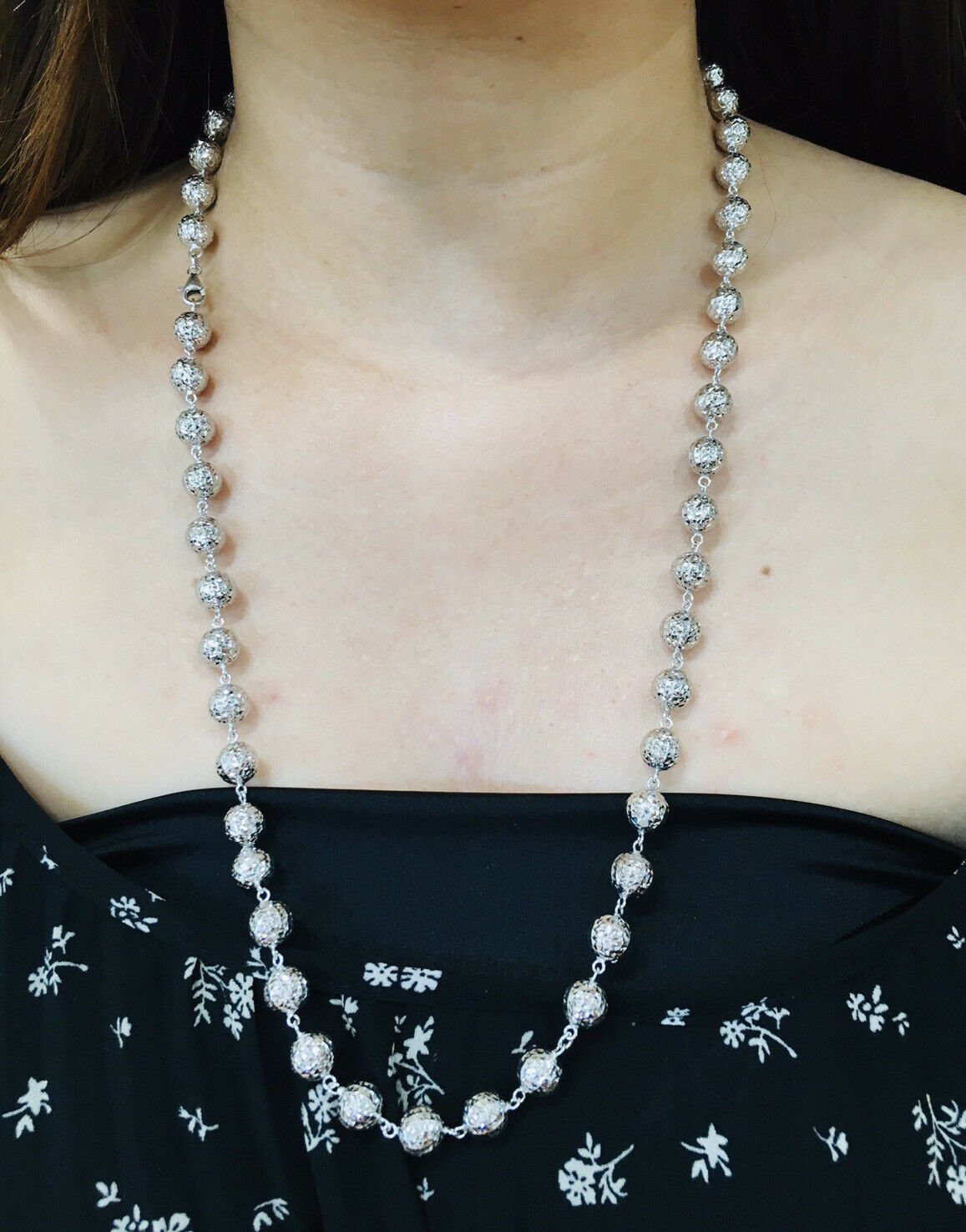 18k Solid White Gold Italian Shiny Beaded Chain Necklace, 26 Inches. 25.70 Grams
