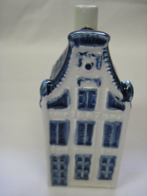 Rare KLM Airlines Blue Delft Rynbende Miniature House Decanter #13