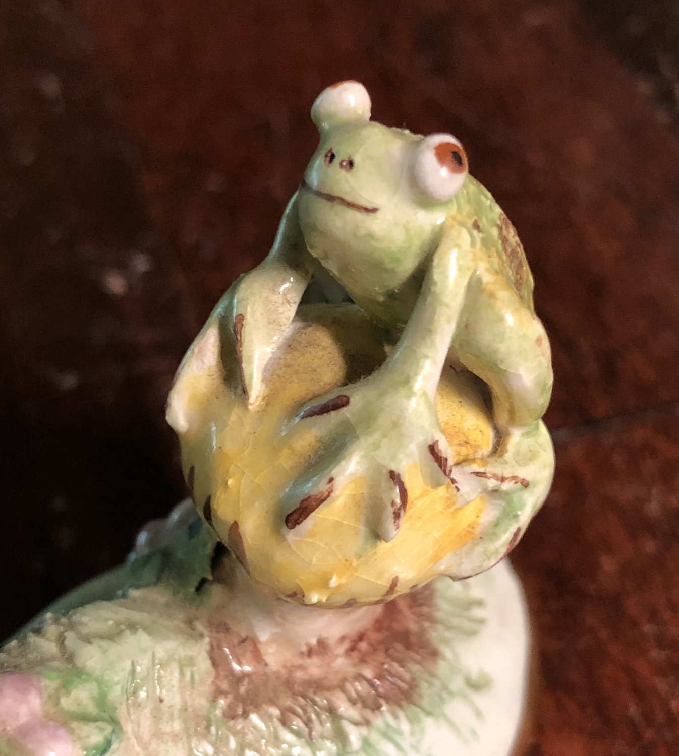 Basil Matthews England Figurine 2 Frogs / Toads on Toadstools