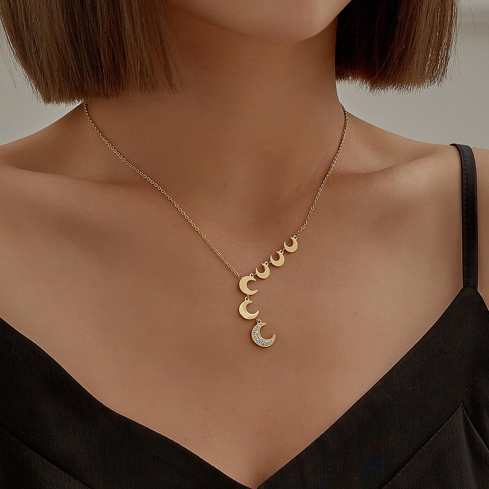 Gold Plated Moon Diamond Tassel Chain