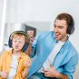 R10 On-Ear Headphones with Microphone, Lightweight Folding Stereo Bass Headphone