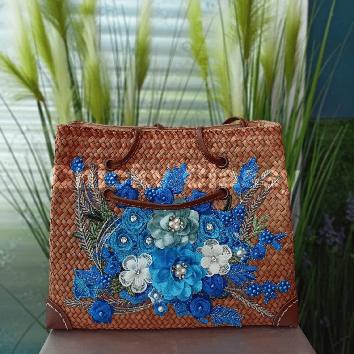 Sexy And Elegant Luxury Straw Bag. Take Me Anywhere