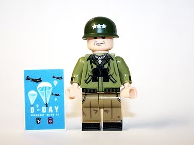 General Omar Bradley D Day Commander WW2 Army Minifigure US Seller