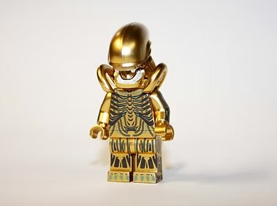 Alien Xenomorph Gold Horror Movie Monster Minifigure US Seller