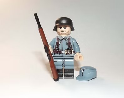 Luftwaffe Guard Deluxe WW2 Guard Minifigure US Seller