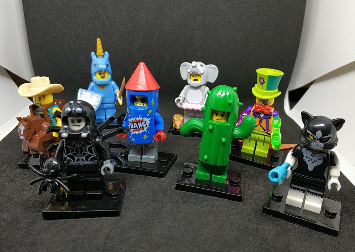 Cowboy Costume Guy Firework Party Clone Cactus Girl Unicorn Spider Suit Minifigure Compatible Lego