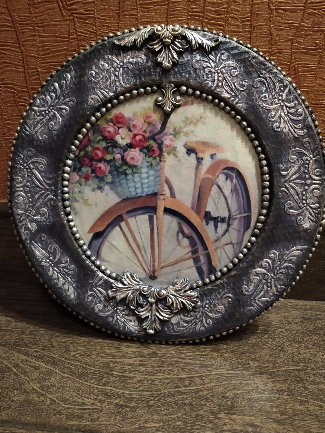 paper plate (decoupage)