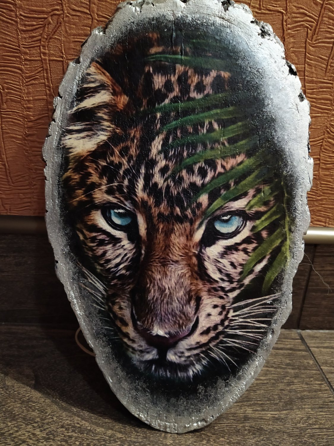 Photo on wood decoupage