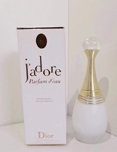 Dior J&acirc;��Adore Parfum D&acirc;��Eau 100ml - 3.4 fl.oz. Spray