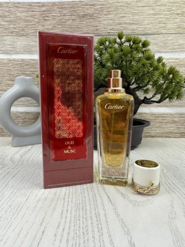 Cartier cheapest Oud&Oud Parfume 2.5 floz