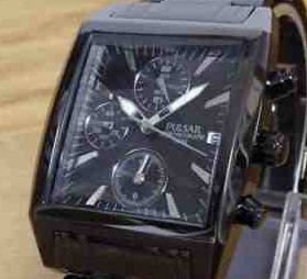 pulsar tank (chronograph quartz)