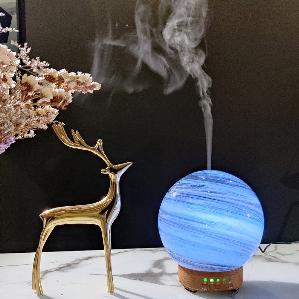 Neptune Planet Aroma Diffuser & Night Light