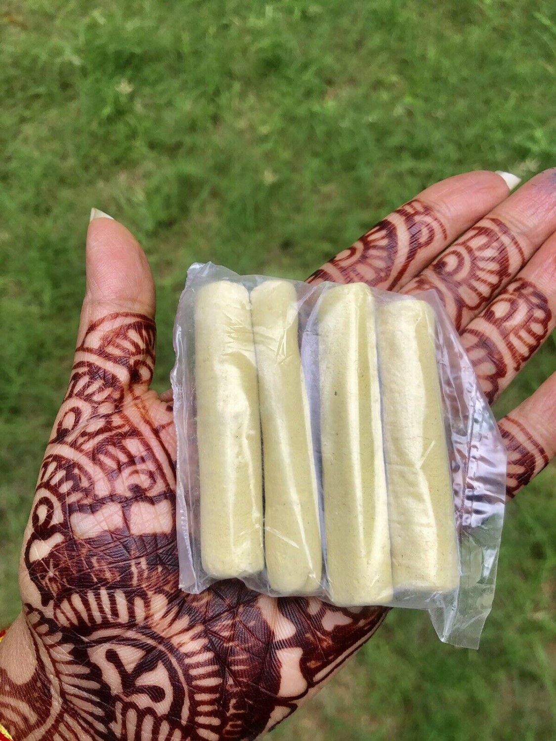 4 Pc Original 2.25" Long Gopi Chandan Sticks, Yellow, Pooja Tilak 55-65 grams