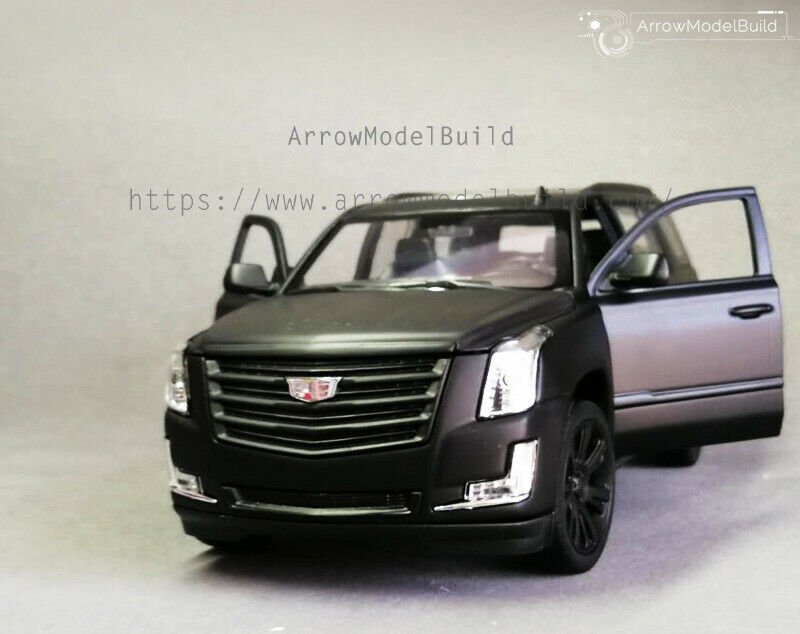 ArrowModelBuild Cadillac Escalade Custom Color (Original black) 1/24 Model Kit