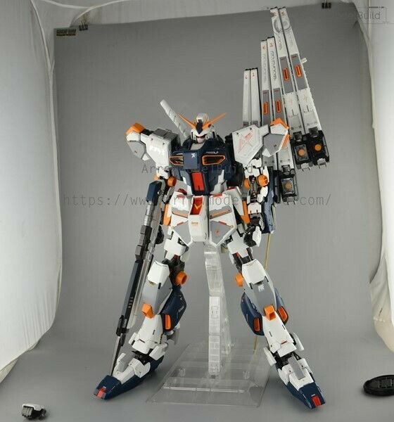 ArrowModelBuild Nu Gundam Built & Painted 1/48 Model Kit
