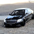 ArrowModelBuild Mercedes-Benz S500 Custom Color(Black Warrior) 1/24 Model Kit