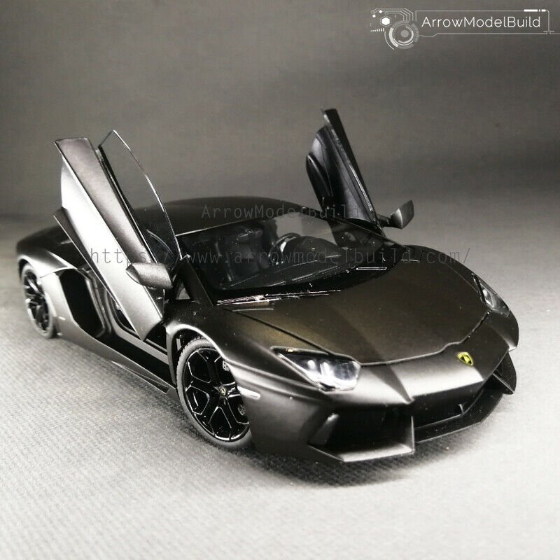ArrowModelBuild Lamborghini LP700 Custom (Carbon Element Black) 1/24 Model Kit