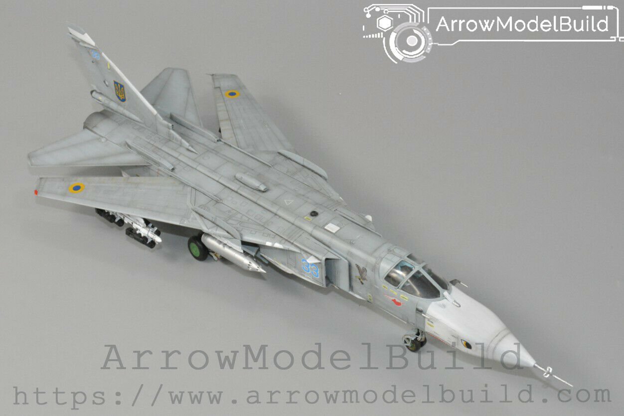 ArrowModelBuild Russian Su-24 Fencer Fighter Built & Painted 1/72 Model Kit