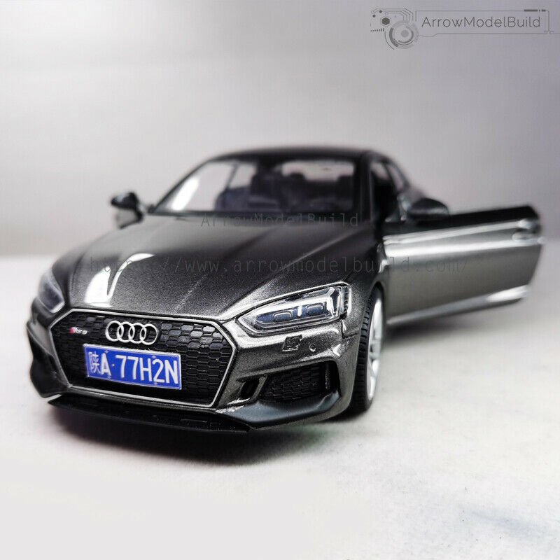 ArrowModelBuild Audi RS5 Custom Color (Manhattan Gray) 1/24 Model Kit