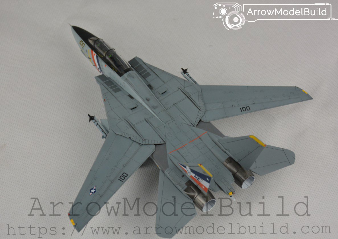 ArrowModelBuild F14 Tomcat Built & Painted 1/72 Model Kit