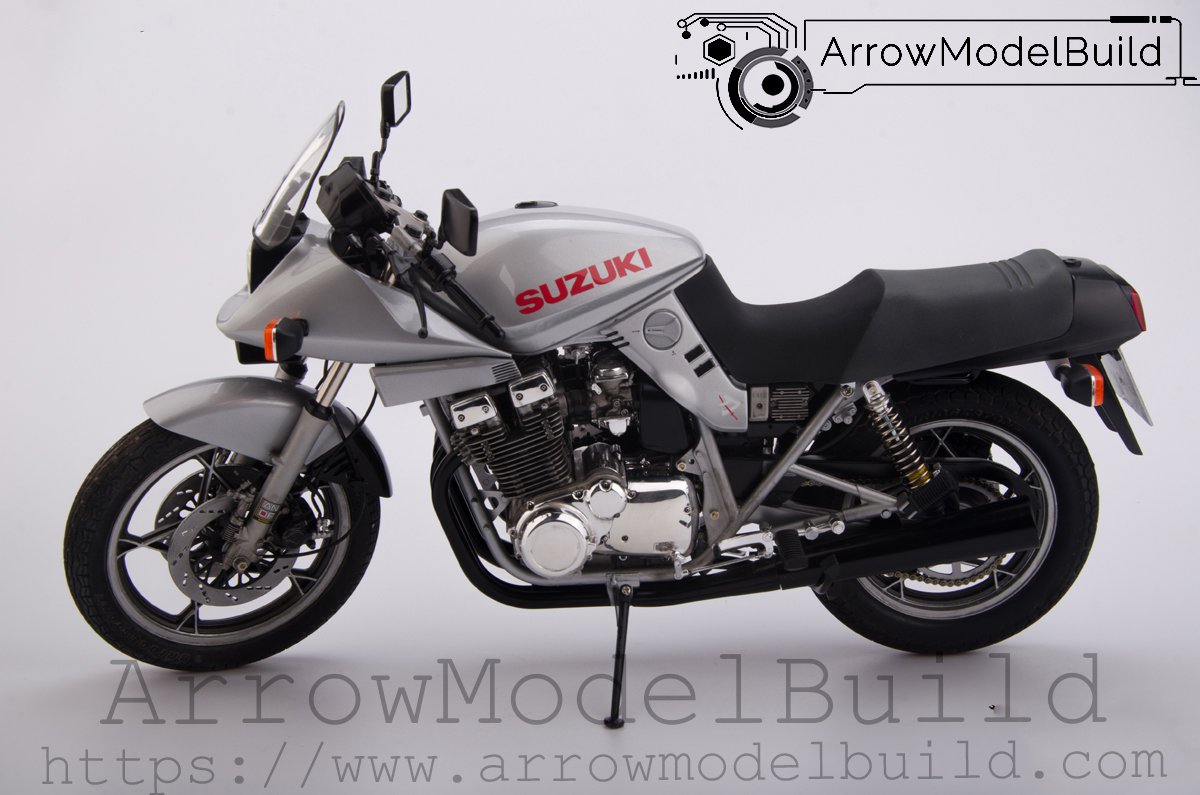 ArrowModelBuild Tamiya Suzuki GSX1100S Built & Painted 1/6 Model Kit