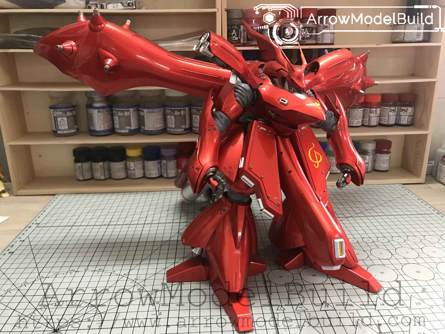 ArrowModelBuild Nightingale Built & Painted RE 1/100 Model Kit