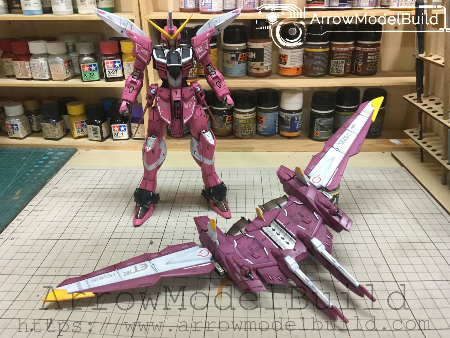 ArrowModelBuild Justice Gundam Built & Painted MG 1/100 Model Kit