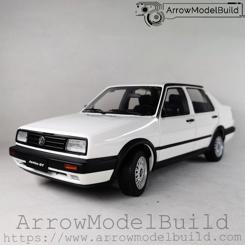 ArrowModelBuild Volkswagen Santana (White) Built & Painted Car 1/18 Model Kit