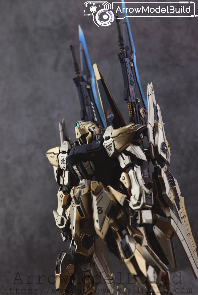 ArrowModelBuild Hyaku Shiki (Gold Plating) Built & Painted MG 1/100 Resin Model Kit