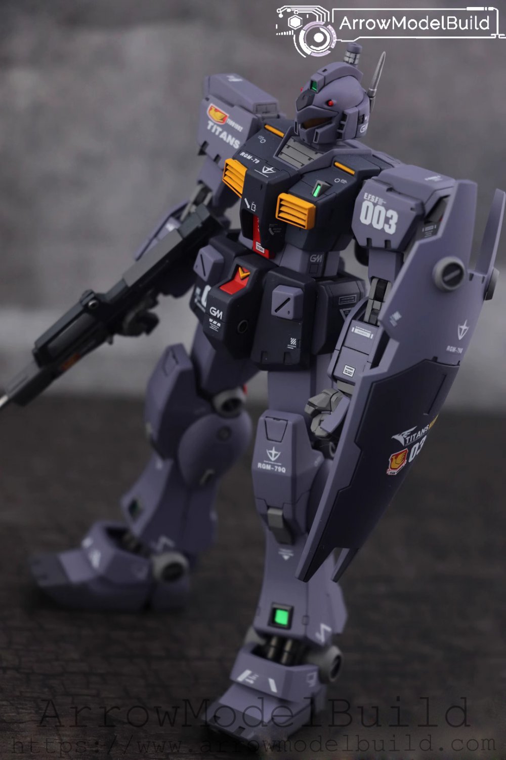 ArrowModelBuild GM Quel Built & Painted 1/144 GK Model Kit