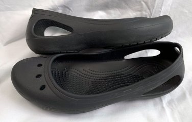 Crocs Slip on Casual Ballet Flat Womens Size 10 Black Rubber Comfort